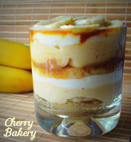toffee banana cake