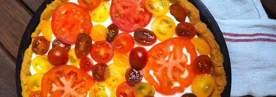 Летен тарт с маслено тесто, домати и сирене | Лесна рецепта от Cherry Bakery